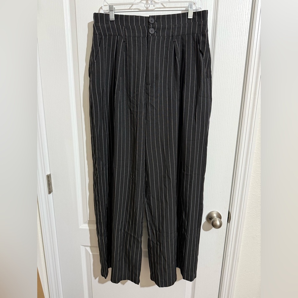 Cider Black Striped Women's Pantsuit